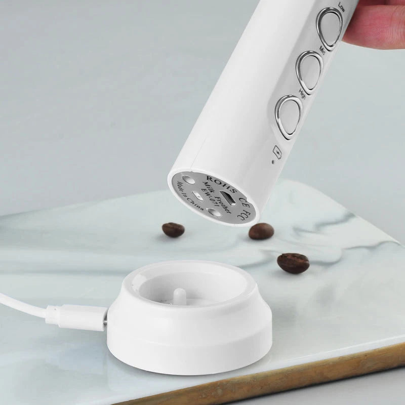 Mousseur à Lait Électrique 3 en 1 – Café, Œufs, Pâtisseries